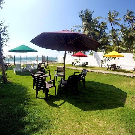 Ramon Beach Resort Ambalangoda  Kültér fotó