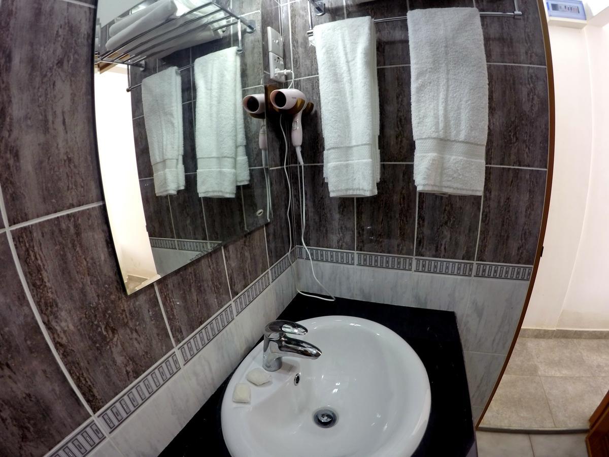 Ramon Beach Resort Ambalangoda  Kültér fotó