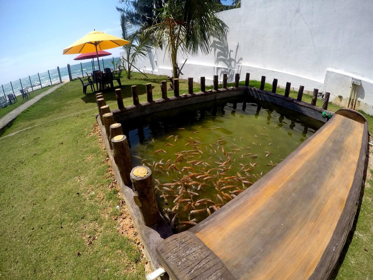 Ramon Beach Resort Ambalangoda  Kültér fotó