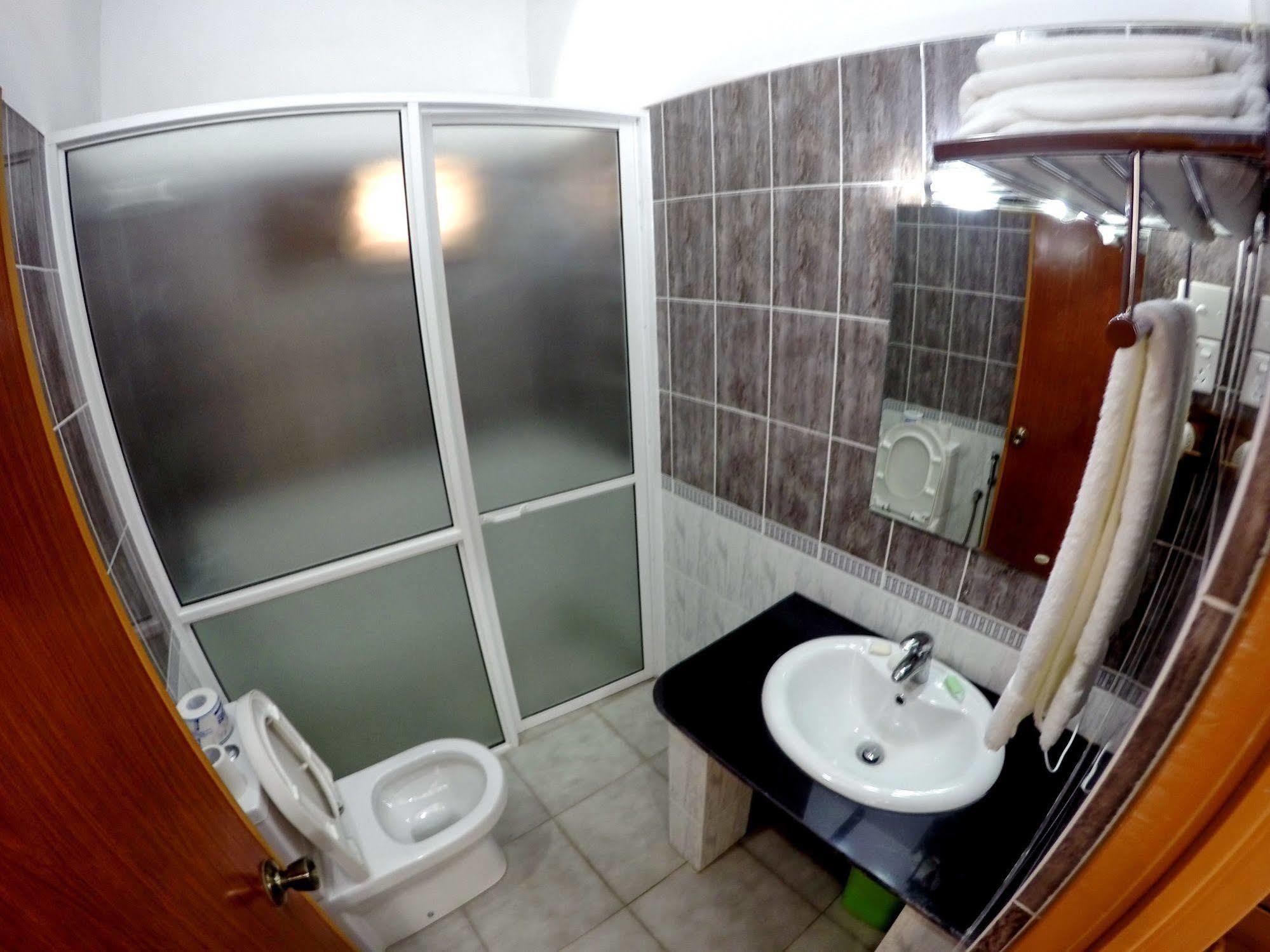 Ramon Beach Resort Ambalangoda  Kültér fotó
